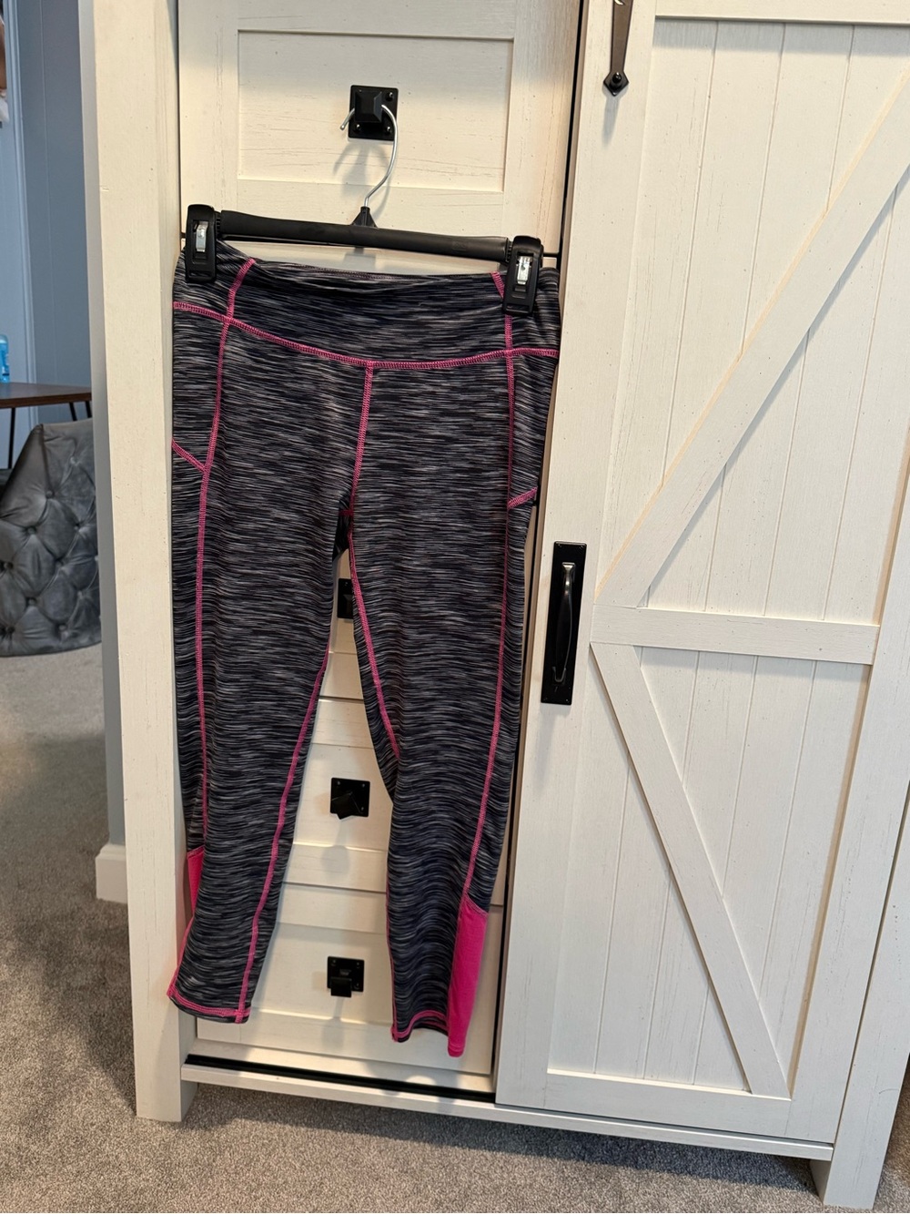Girls' Heathered Gray & Pink Performance Leggings